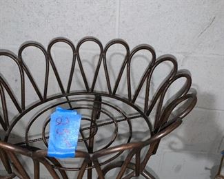 Inv 61 - Standing Planter -$25