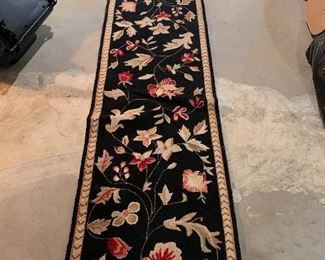 Inv 92 - Runner - $30 