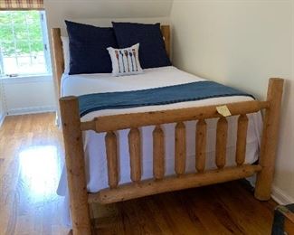 Inv 117 Full/Double Size Bed (Linens/Pillows are NOT FOR SALE) $250 