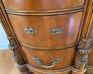 Inv 111 Chest of Drawers @ $225 - Handle just needs to be reattached