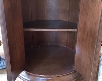 Inv 131 Circular Drum Table @ $150