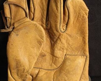 Wilson 1930's Soft Ball 673 Glove