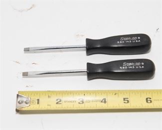 T4	Vintage  Snap-On SSD143 Flat Tip Set of 2 Screwdrivers	$24.95