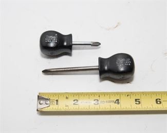 T53	Snap On SSDP-243, 22 Stubby Screwdriver Set $9.95