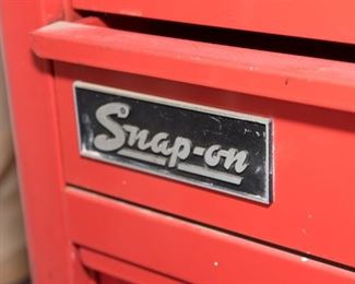 T96 Snap On 7 Drawer RVintage 1981  KRA-380 Rolling Toolbox 26 5/16" Wx 19 3/4" D x 37 1/4" H.  Rolling Tool Chest $595.00
Toolchests are located In Centennial