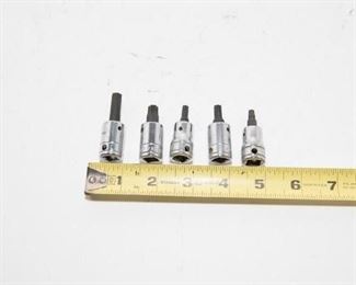 T114	Snap On 5 Pc FTX Sockets 27, 30, 40, 45, 50                                                     $44.95