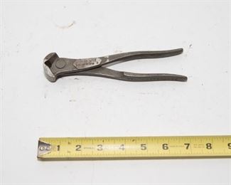 T148	Vintage Snap-On Vacuum Grip End Nippers                                       $27.95