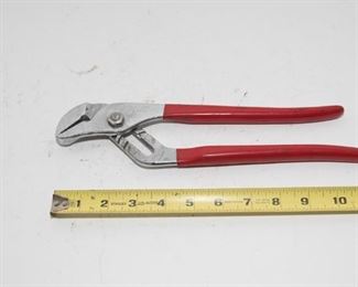 T162	Blue Point Adjustable Slip Pliers  $22.95
