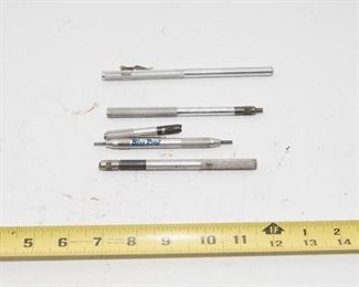 T182	Set of 5 Blue Point and Perry Pocket Magnets         $15.95