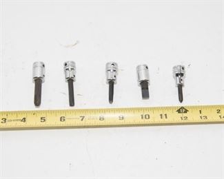 T183	Snap-On Sockets FP22,42B,32A,FA-8LA,F62, 318        $49.95