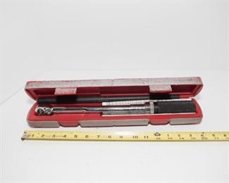 T192	Snap ON QJR-2100A Torque Wrench in Case       $114.95
