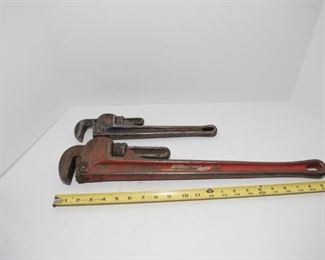 T195	Set of 2 Rigid Pipe Wrenches 14”, 24”  $28.95
