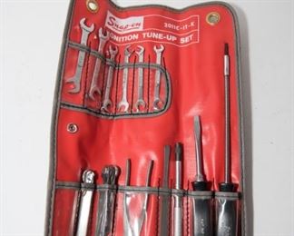T200	Vintage Snap ON Ignition Tune Up Set 2011C-IT-K Circa 1957       $66.95