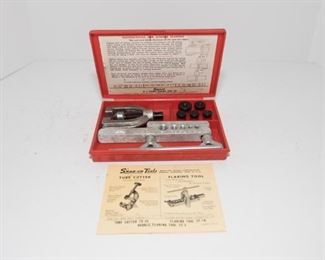 T203	Vintage Snap ON Double Flaring Tools  $22.95