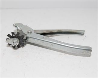 T222	Snap On CF-72 Spark Plug Gapper  $14.95