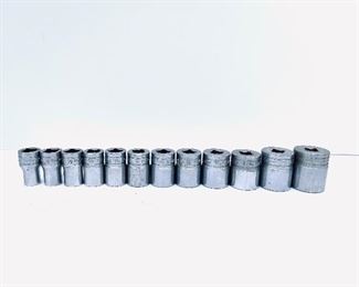 T242   Snap-On 12 Pc. 1/2"Drive Sockets   $98.95