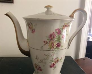 Theodore Haviland "Dorset" teapot