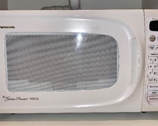 Item 58:  Panasonic Microwave - 23.5 x 16 x 14: $75