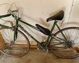 Vintage Raleigh Bicycle: $45