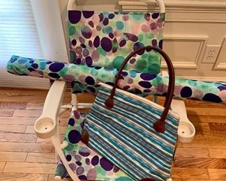 Beach ensemble - chair, 6 foot umbrella and water-resistant lined tote: $24