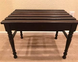 Wooden Slatted Table https://ctbids.com/#!/description/share/403064