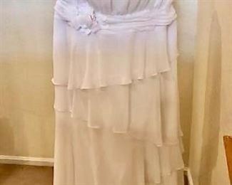 Wedding Dress #8 https://ctbids.com/#!/description/share/403094