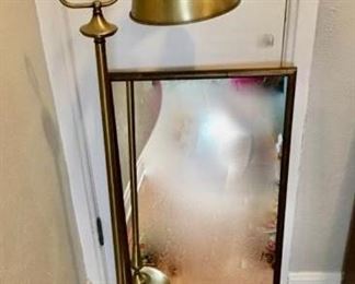 Vintage Mirrror & Floor Lamp https://ctbids.com/#!/description/share/402989