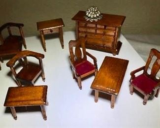 Wooden Doll House Furniture https://ctbids.com/#!/description/share/403059