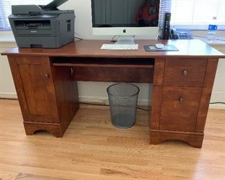 Office desk in great condition. 59.5"x23.5"x29".  Price $150