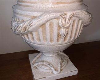 Porcelain urn, made in Portugal, in great condition.  10.5"x13.5" - Price $50