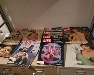 Life Magazine lot $30