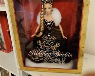 2006 Holiday Barbie Bob Mackie $25