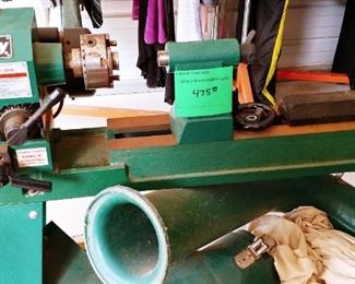 Grizzly Model G5979 Lathe
