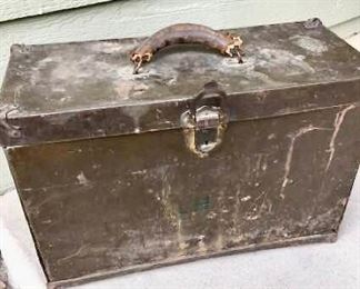 Kennedy 7-Drawer Machinists Tool Chest https://ctbids.com/#!/description/share/405173