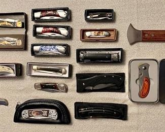 Various Folding Knives https://ctbids.com/#!/description/share/405010