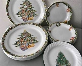 Vintage Christmas Corelle https://ctbids.com/#!/description/share/405012