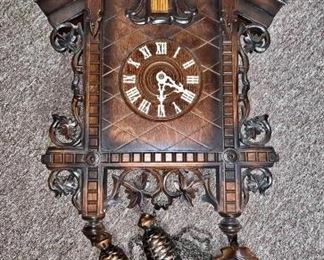 Cookoo Clock https://ctbids.com/#!/description/share/405132