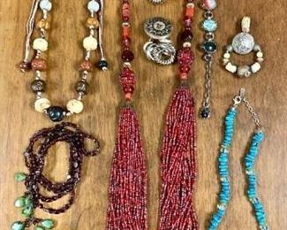 Eclectic and fun https://ctbids.com/#!/description/share/405136