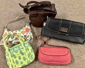 Designer & Fake Purse Collection https://ctbids.com/#!/description/share/405158