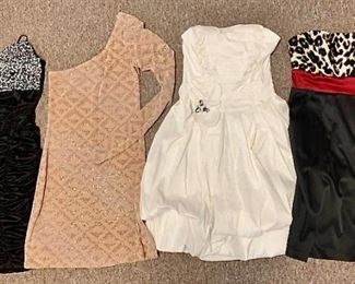 Strapless Dresses https://ctbids.com/#!/description/share/405171