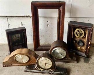 Vintage clocks/parts #2 https://ctbids.com/#!/description/share/405238