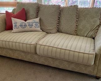 121. Shabby Chic Style Sofa (92'' x 37'' x 35'')	 $ 450.00 