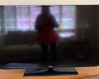 123. Samsung TV (50'')	 $ 80.00 