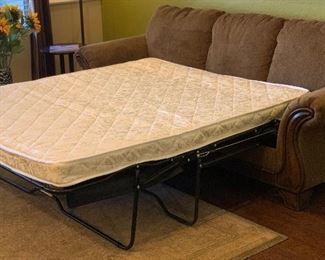 Ashley Furniture Wood Frame Sleeper/Sofa Couch	36x91x36in	HxWxD