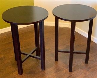 2pc Accent Table Espresso Finish PAIR	22in H x 16in Diameter	