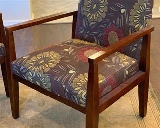 2pc Espresso wood/ Fabric Accent Chairs PAIR	35x27x25in 19in seat height	HxWxD

