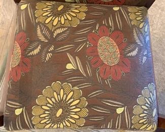 2pc Espresso wood/ Fabric Accent Chairs PAIR	35x27x25in 19in seat height	HxWxD
