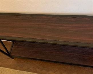 Rustic Metal & Wood Hallway /Accent Table	29x45x9in	HxWxD