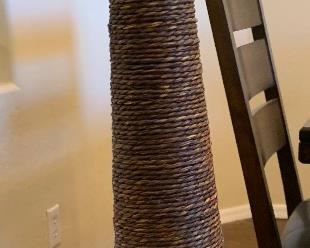 Wicker/Rattan vase decor	43in H x 10in Diameter	