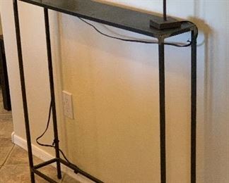 Small Metal Accent Table	34x34x6in	HxWxD